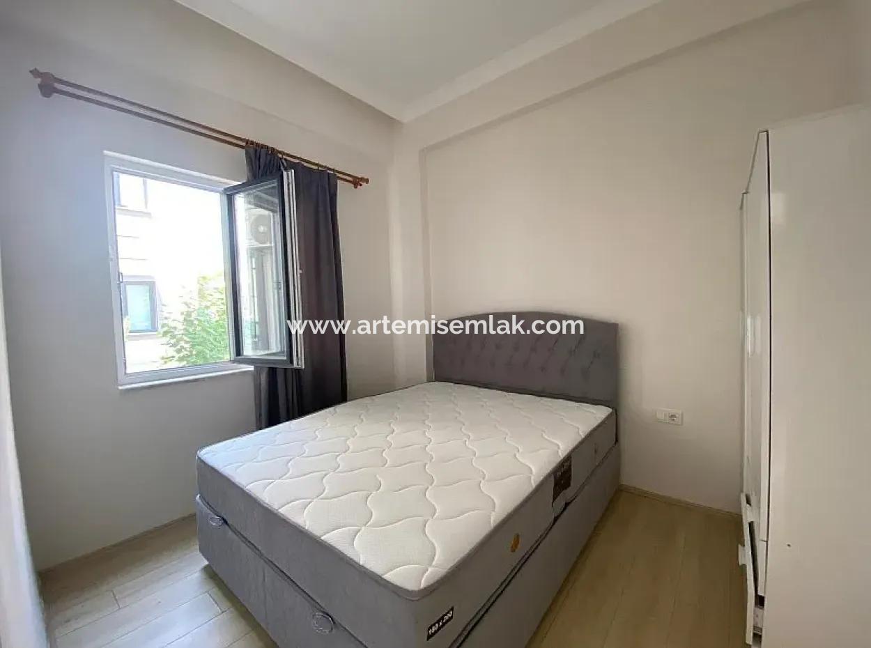 Daalaman Merkezde Kiraalık 1+1 Sıfır Eşyalı Daire.